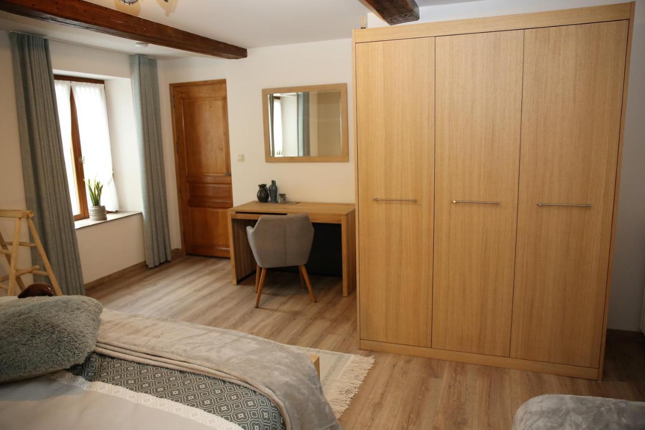 La Croix Bala Villa Signy-le-Petit Екстериор снимка
