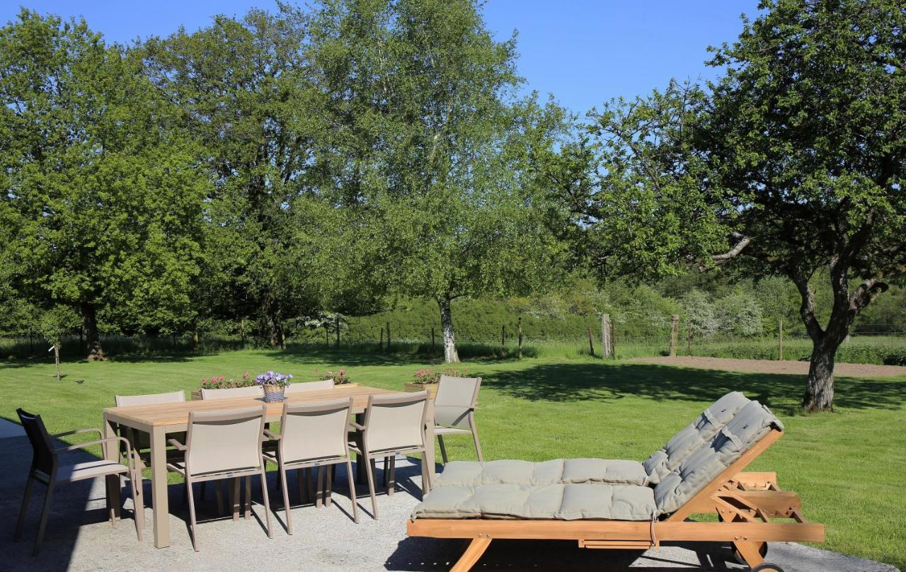 La Croix Bala Villa Signy-le-Petit Екстериор снимка
