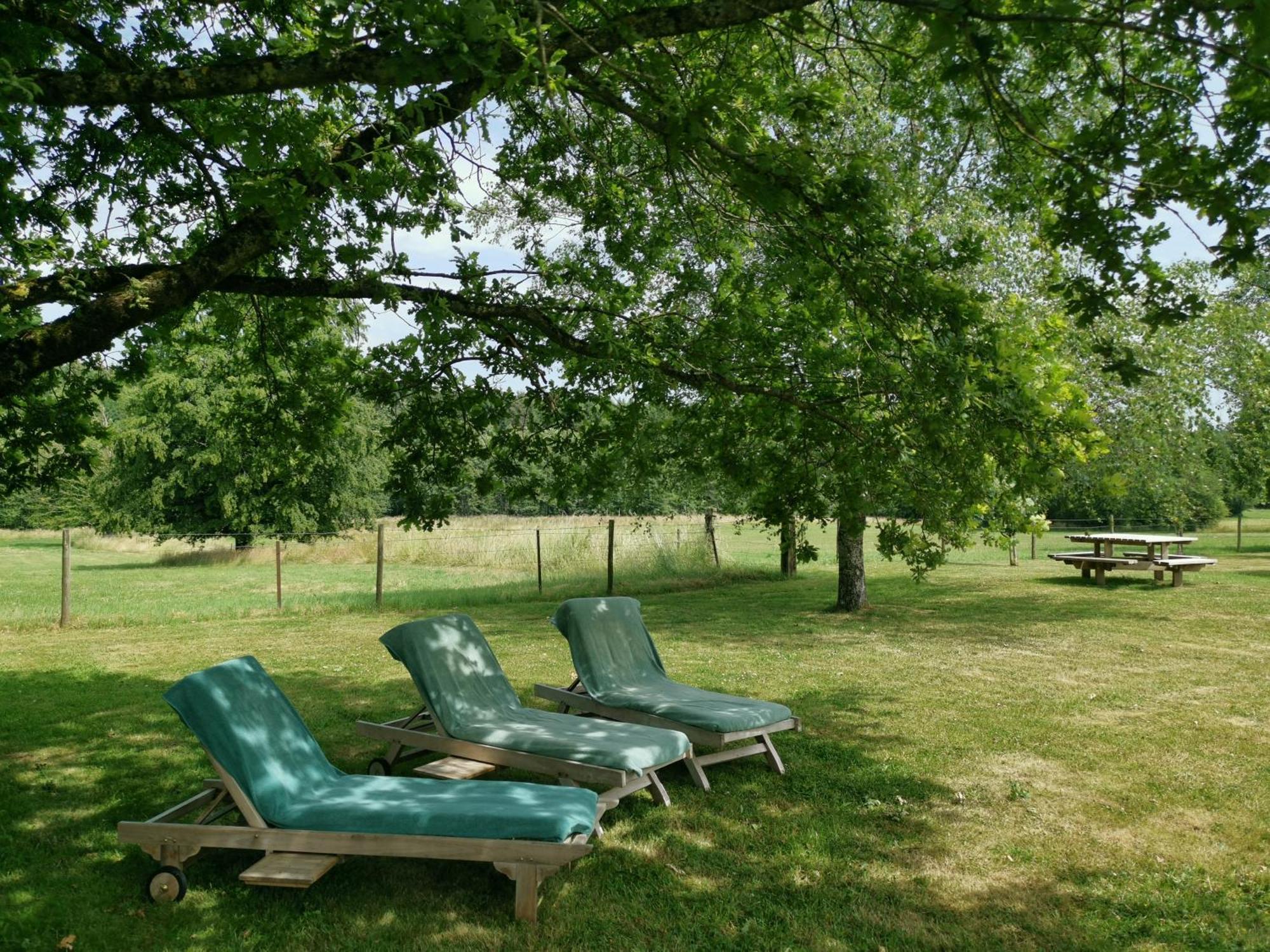 La Croix Bala Villa Signy-le-Petit Екстериор снимка